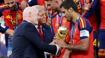 مفاوضات ريال مدريد السرية لضم رودري تصطدم بمطالب مالية تعجيزية من سيتي